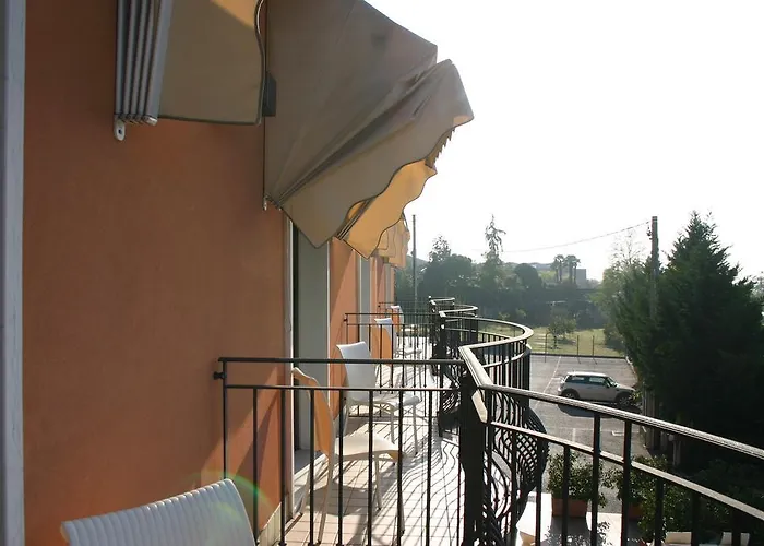 Hotell Moro Freoni 3*